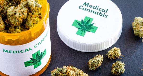 medical-marijuana-guns